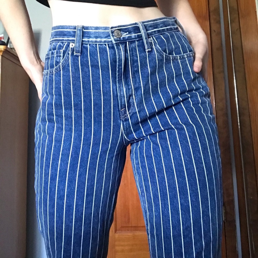 American Eagle Striped Mom Jeans